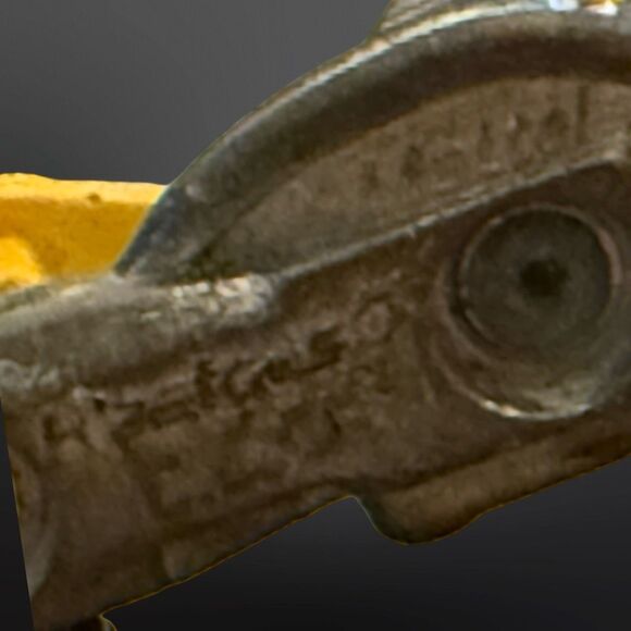 2012 Mattel HOTWHEELS Stunt Yellow 3 Wheel Diecast Motorcycle Blastous 1:64 - Picture 2 of 8